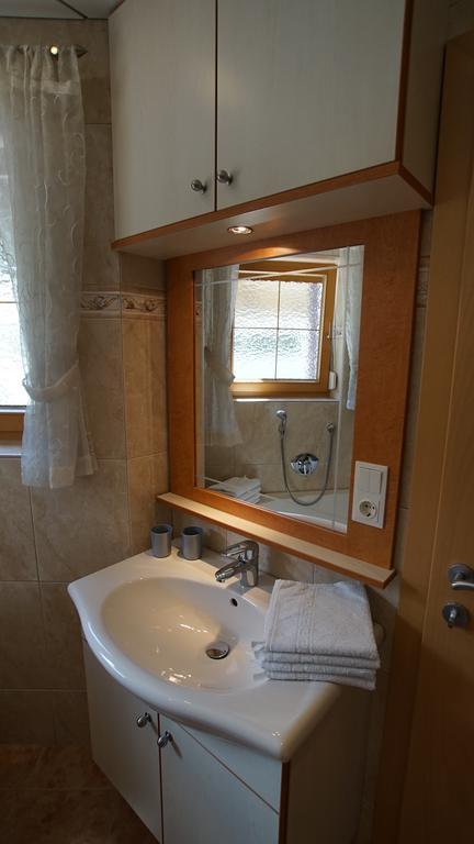 Haus Andrea Schiestl Villa Цел ам Цилер Стая снимка