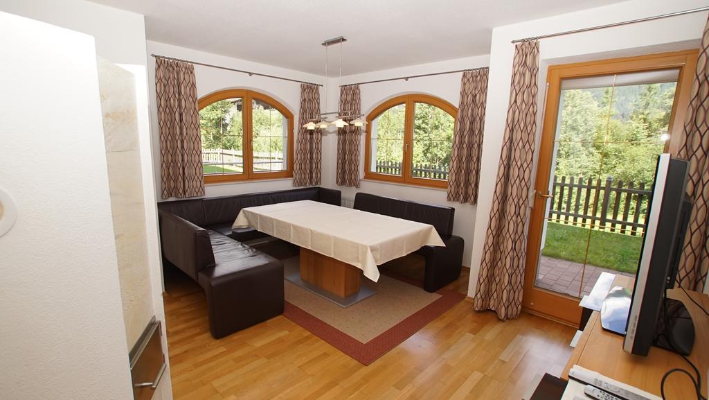 Haus Andrea Schiestl Villa Цел ам Цилер Стая снимка